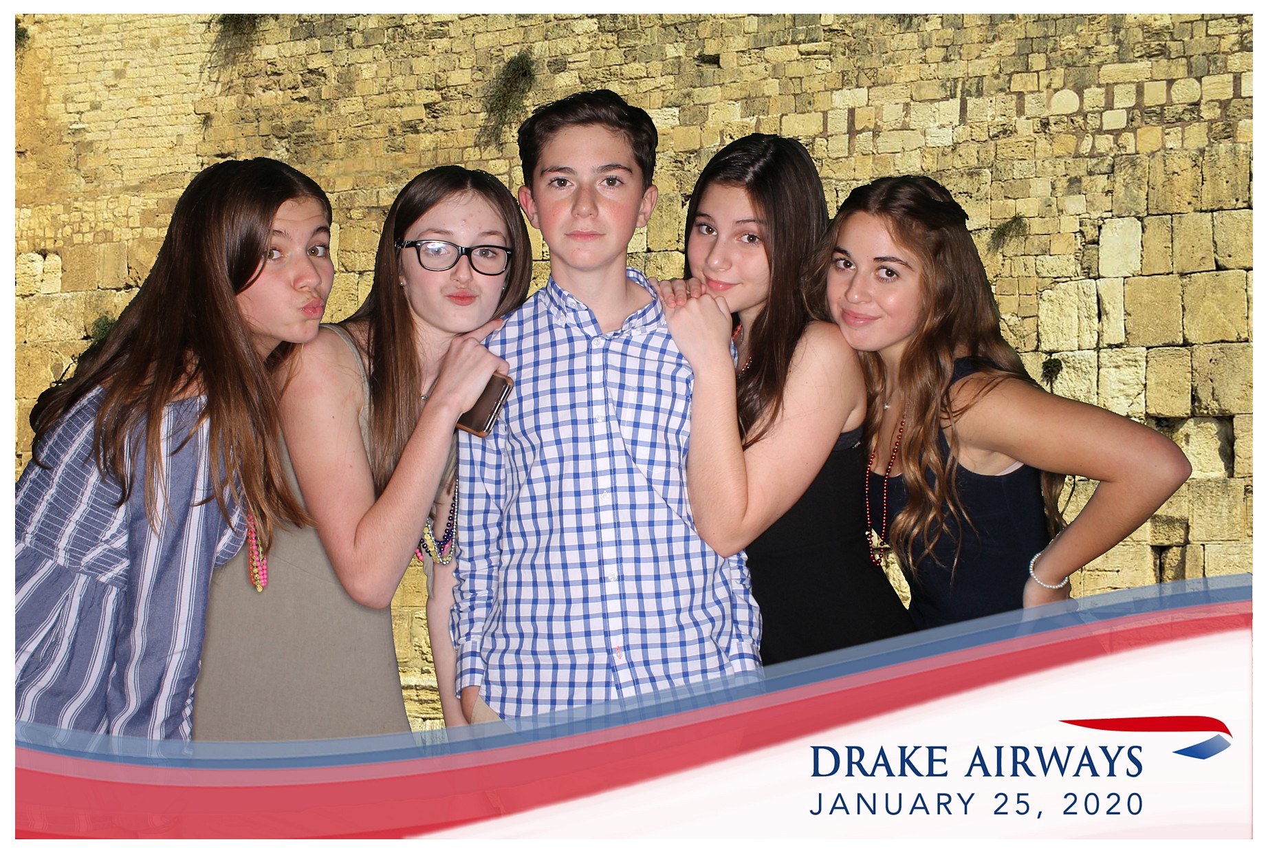 Drake Airways | View more photos from the event at gallery.photoboothcincy.com/u/PhotoBoothCincy/Drake-Airways